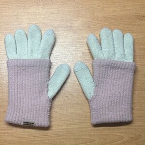 Steve Madden Pink and Cream Gloves